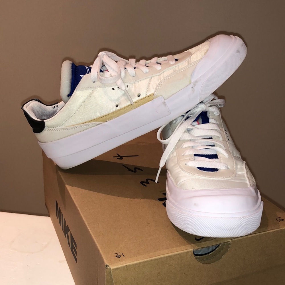 NIKE DROP TYPE LX